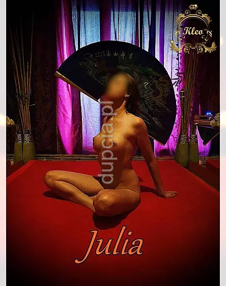 Julia Tantra-NURU