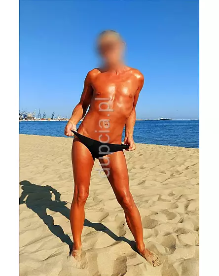 MIAMI LUXURY MODEL