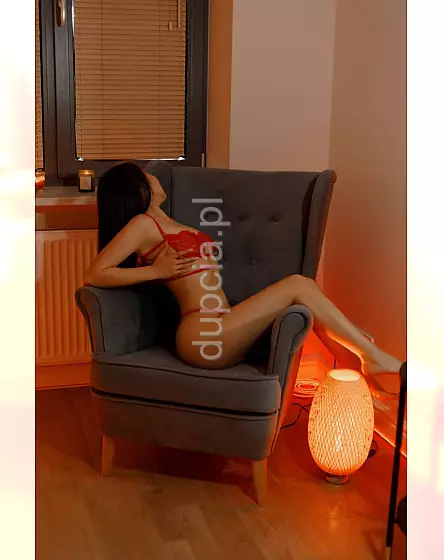 Damelia -Blissful Massage